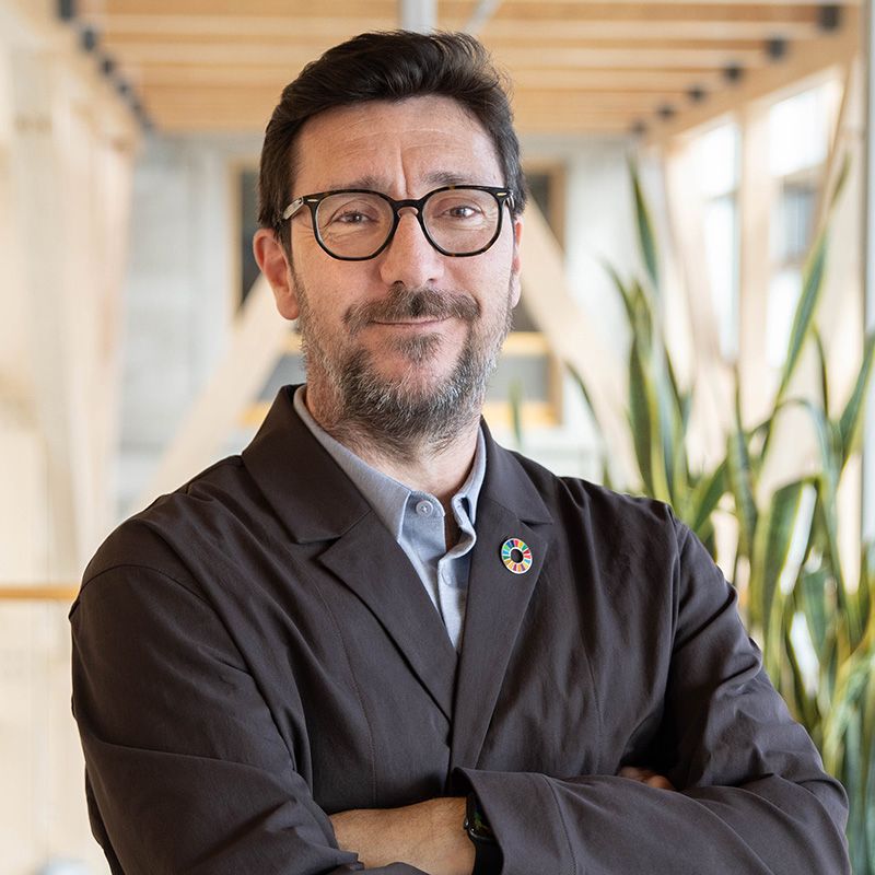 Prof Pierre Hugues Roche Nos recherches changent le monde ! | Colloque conjoint FRQ – CNRS ...