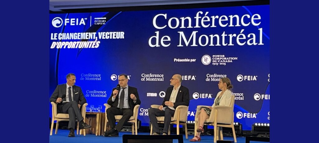 De gauche à droite : Vincent Oliva, président, Fédération des médecins spécialistes du Québec; Karl Weiss, professeur, Hôpital général juif; Andrew Gonzalez, professeur, Université McGill et Hélène Carabin, professeure, Université de Montréal